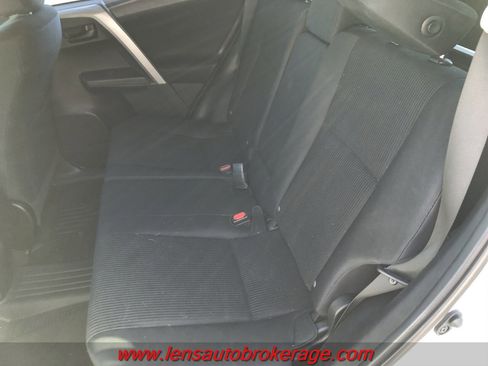 Used 2017 Toyota RAV4 LE image 8