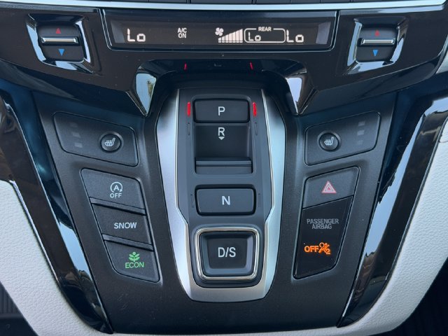 New 2027 Honda Odyssey Touring image 16