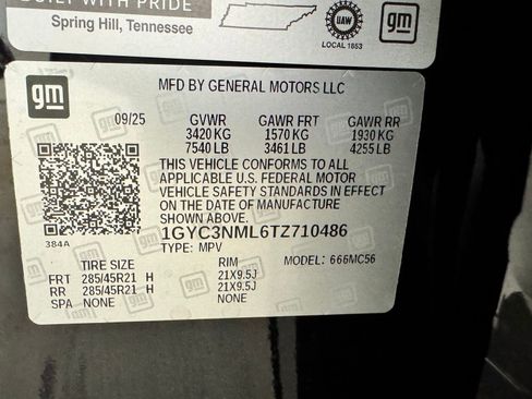New 2026 Cadillac Vistiq Sport w/ LPO, Floor Liner Package AWD/4WD image 21