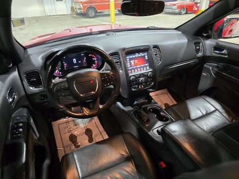 Used 2018 Dodge Durango R/T w/ Technology Group image 30