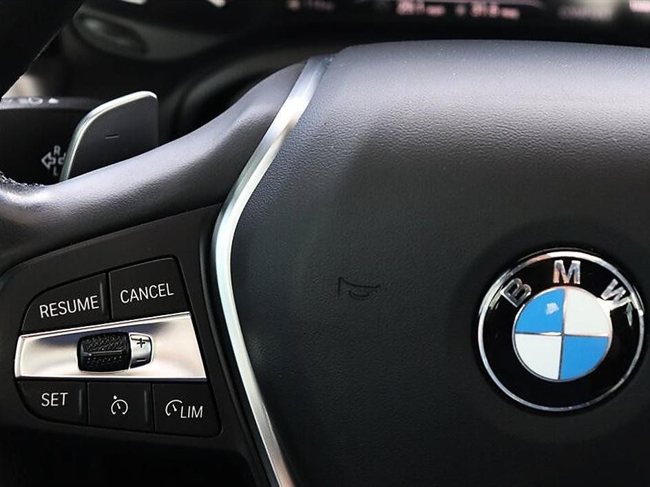 Used 2020 BMW 330i Sedan w/ Driving Assistance Package RWD image 44