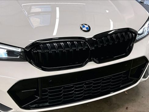 Used 2025 BMW 330i xDrive Sedan w/ M Sport Package image 33