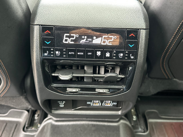 Used 2022 Jeep Grand Cherokee Summit AWD/4WD image 22