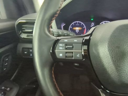 Used 2024 Honda Pilot TrailSport image 26