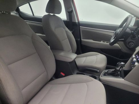 Used 2020 Hyundai Elantra SEL FWD image 21
