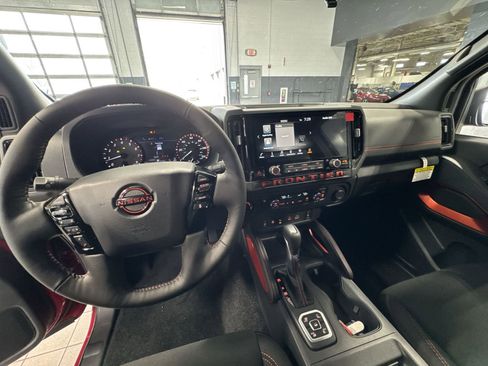 New 2026 Nissan Frontier PRO-4X w/ Tow Package AWD/4WD image 28