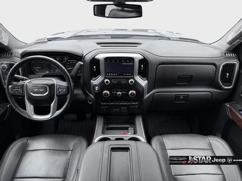 Used 2022 GMC Sierra 1500 SLT w/ SLT Premium Package AWD/4WD image 9