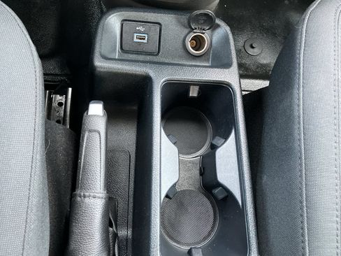 Used 2020 Ford Transit Connect XL FWD image 23