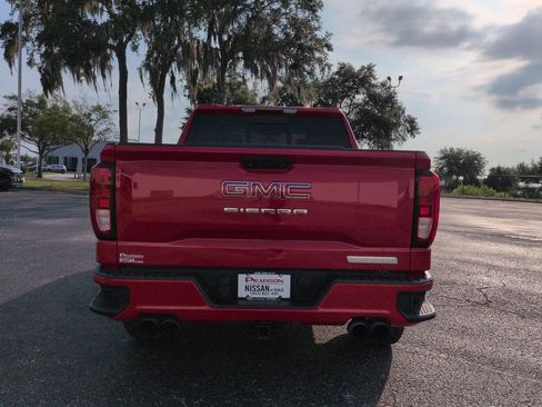 Used 2021 GMC Sierra 1500 Elevation w/ Preferred Package AWD/4WD image 5