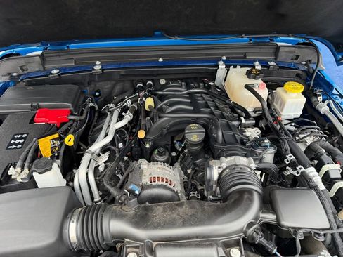 Certified 2023 Jeep Gladiator Rubicon w/ Trailer Tow Package image 10