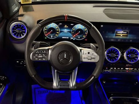 Certified 2023 Mercedes-Benz GLB 35 AMG 4MATIC image 21