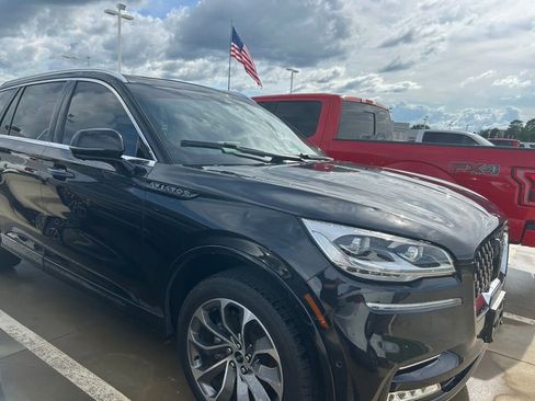 Used 2022 Lincoln Aviator Grand Touring w/ Equipment Group 301A AWD/4WD image 13