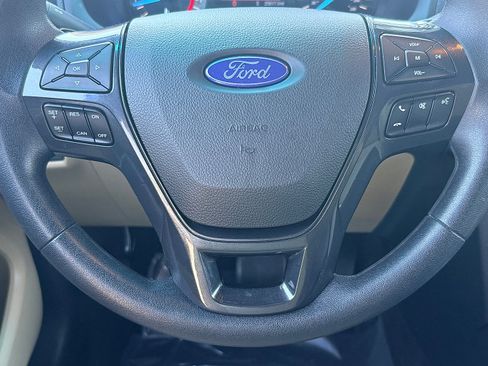 Used 2016 Ford Explorer 4WD image 16