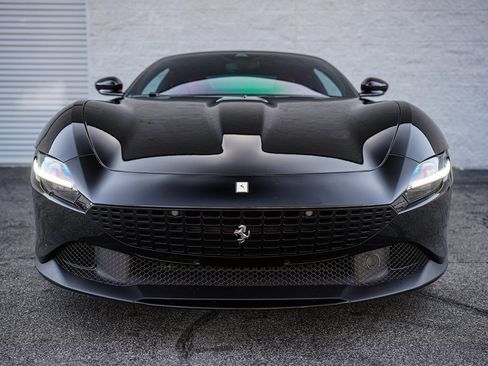 Used 2023 Ferrari Roma image 4