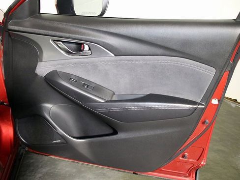 Used 2019 MAZDA CX-3 Grand Touring w/ Premium Package image 31