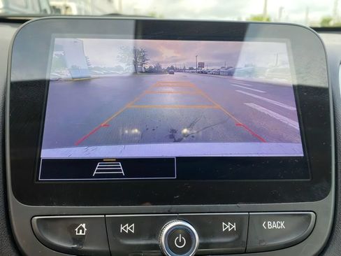 Used 2025 Chevrolet Malibu LT FWD image 22