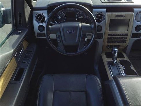 Used 2011 Ford F150 Lariat w/ Lariat Chrome Pkg image 11