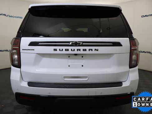 Certified 2024 Chevrolet Suburban Z71 w/ Luxury Package image 7