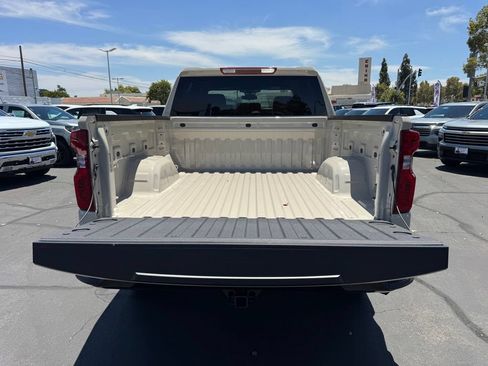 New 2026 Chevrolet Silverado 1500 Custom Trail Boss w/ Turbomax Blackout Package AWD/4WD image 13