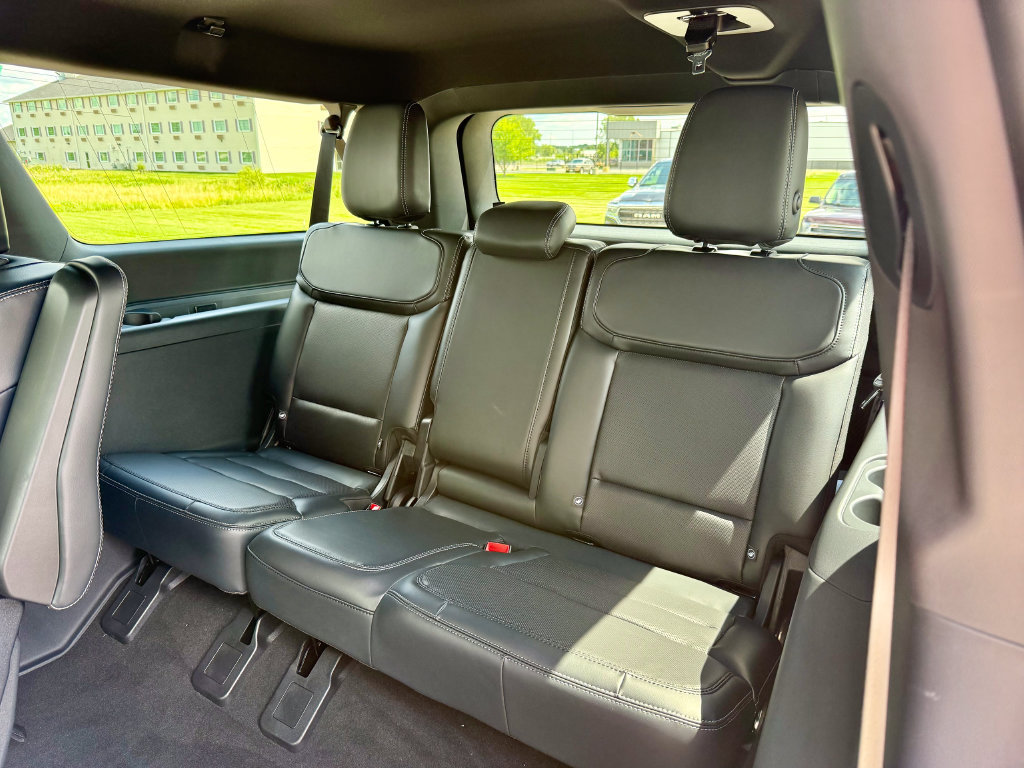 New 2026 Ford Expedition Max Platinum w/ Stealth Appearance Package AWD/4WD image 13