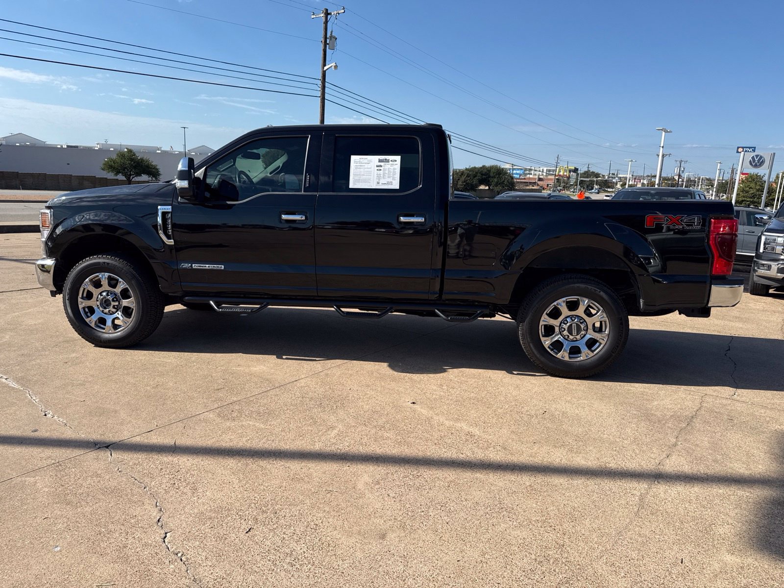 Used 2020 Ford F250 Lariat w/ Chrome Package AWD/4WD image 4