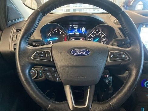 Used 2018 Ford Escape SE w/ SE Sport Appearance Package FWD image 15