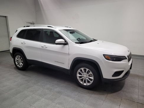 Used 2019 Jeep Cherokee Latitude w/ Popular Appearance Group AWD/4WD image 11