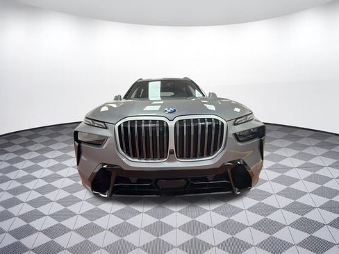 New 2026 BMW X7 xDrive40i image 5