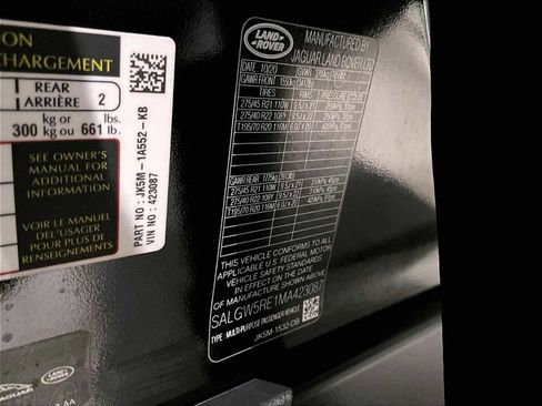 Used 2021 Land Rover Range Rover SV Autobiography Dynamic image 29