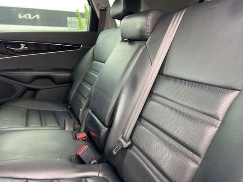 Used 2019 Kia Sorento EX FWD image 28