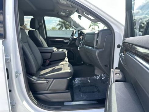 Used 2023 GMC Sierra 1500 Elevation image 29