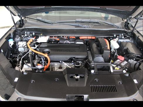 Certified 2024 Honda CR-V Sport image 31