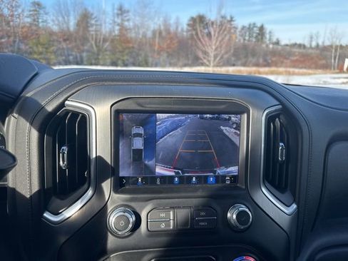 Used 2022 GMC Sierra 2500 Denali w/ Denali Black Diamond Edition image 22