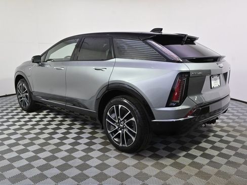 New 2026 Cadillac Optiq Sport 1 w/ LPO, Floor Liner Package AWD/4WD image 3