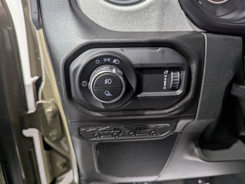 New 2026 Jeep Gladiator Sport image 15