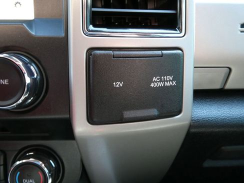 Used 2018 Ford F250 Lariat w/ Lariat Ultimate Package image 31