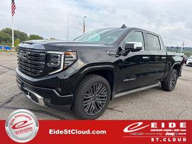 Used 2022 GMC Sierra 1500 Denali Ultimate AWD/4WD image 1