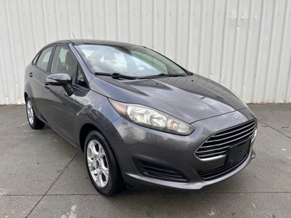 Used 2016 Ford Fiesta SE w/ Cold Weather Package