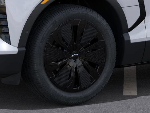 New 2026 Chevrolet Blazer EV LT AWD/4WD image 9