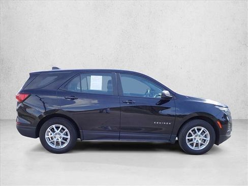 Used 2024 Chevrolet Equinox LS FWD image 5