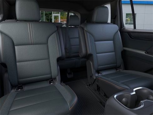 New 2026 GMC Acadia AT4 w/ LPO, Floor Liner Package image 17