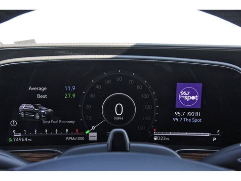 Used 2023 Cadillac Escalade ESV Premium Luxury image 8