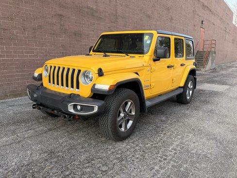 Used 2019 Jeep Wrangler Unlimited Sahara image 31