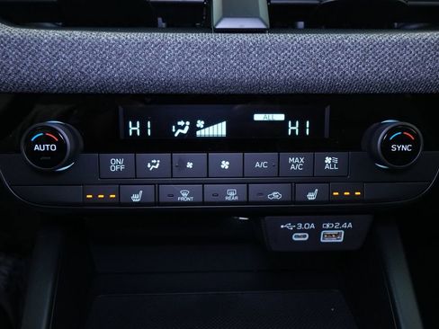 New 2026 Subaru Outback Premium image 31