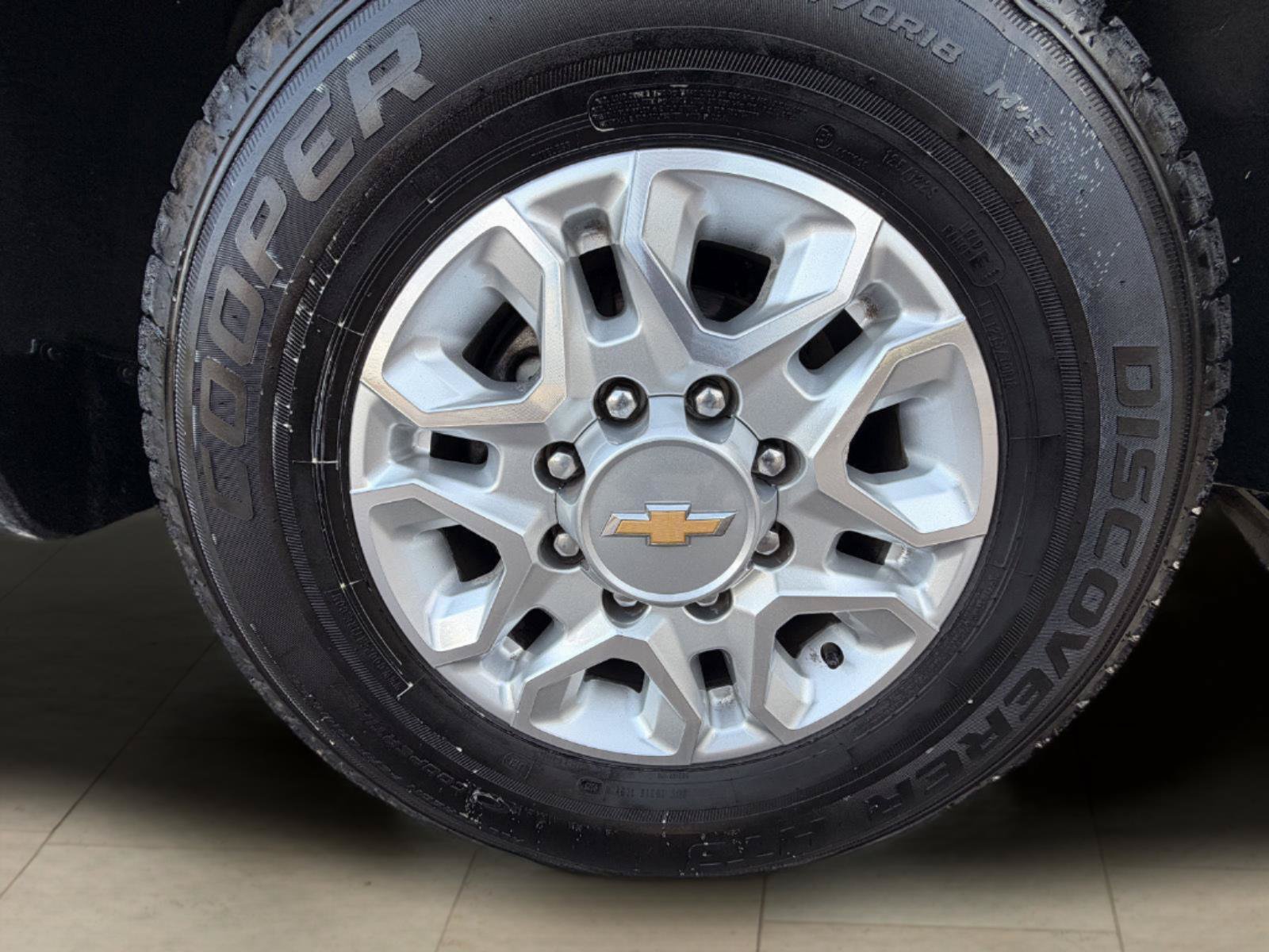 Used 2024 Chevrolet Silverado 2500 LTZ w/ LTZ Convenience Package AWD/4WD image 8