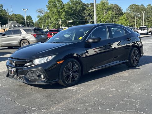 Used 2018 Honda Civic EX image 4