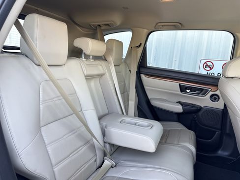 Used 2018 Honda CR-V Touring image 47