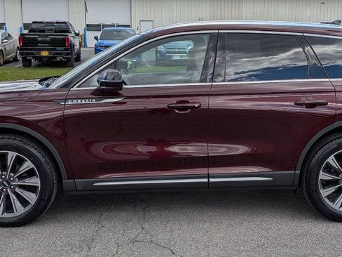 Used 2020 Lincoln Corsair Reserve AWD/4WD image 6