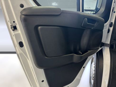 Used 2024 RAM ProMaster 1500 image 20