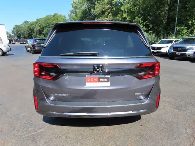 New 2027 Honda Odyssey Touring image 5